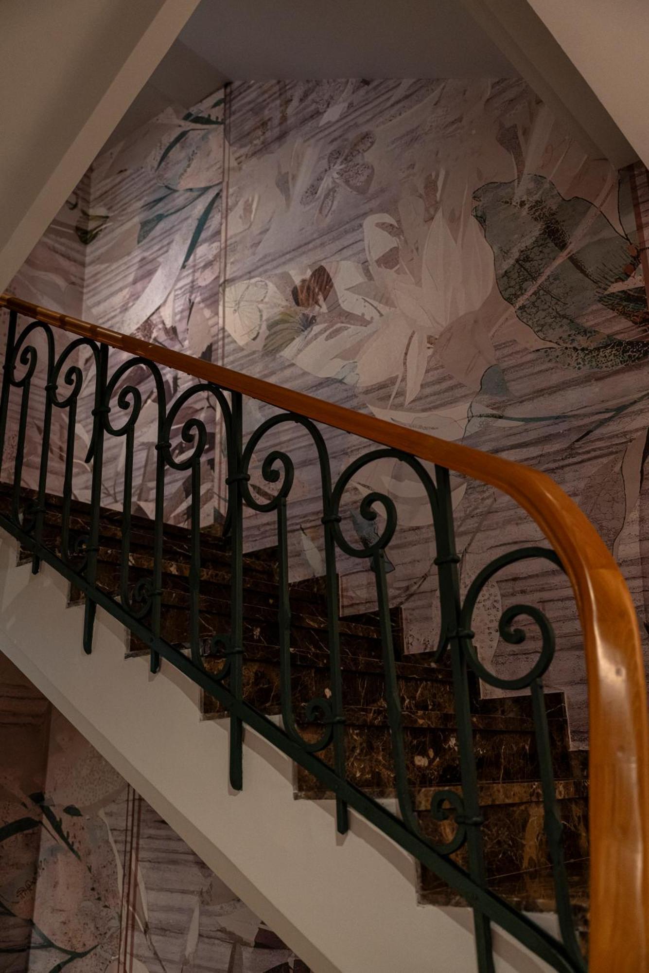 Art Gallery Boutique Hotel Durres Exterior photo
